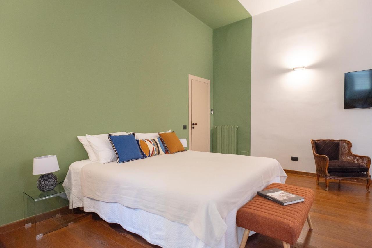 Modern Hospitality Naples Exclusive Stay מראה חיצוני תמונה