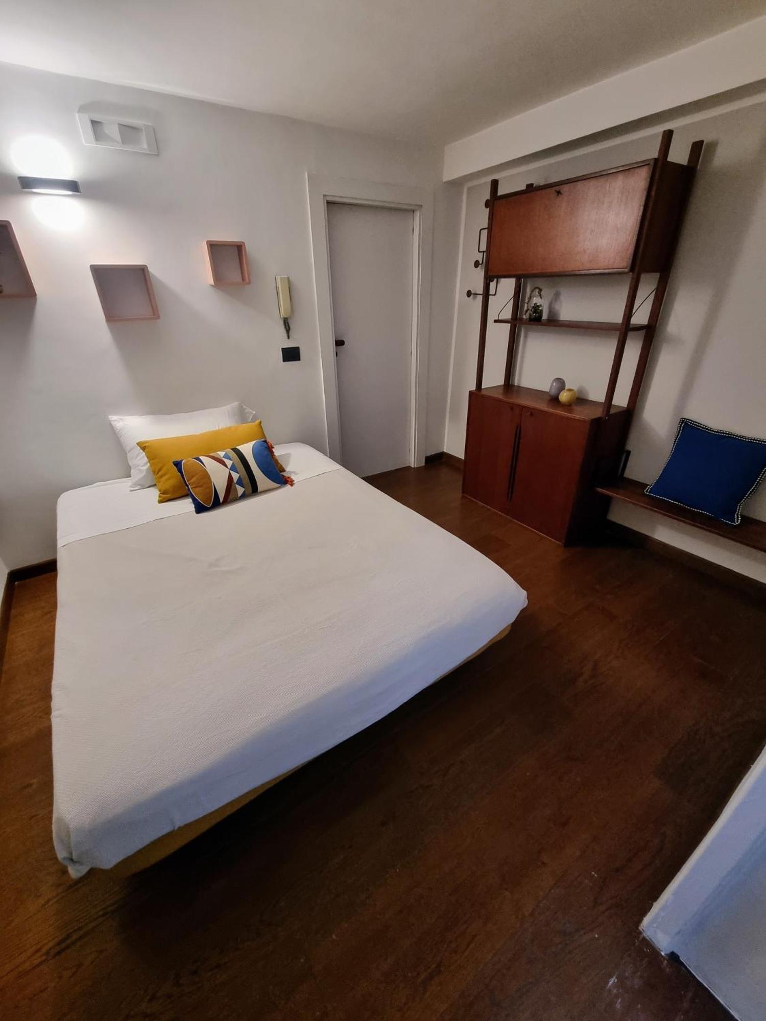 Modern Hospitality Naples Exclusive Stay מראה חיצוני תמונה