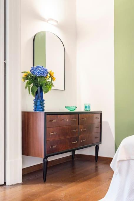 Modern Hospitality Naples Exclusive Stay מראה חיצוני תמונה