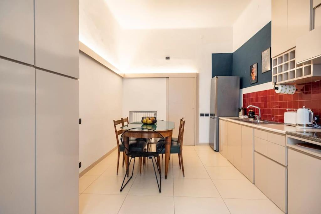 Modern Hospitality Naples Exclusive Stay מראה חיצוני תמונה